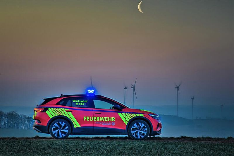 RETTmobil 2022: Volkswagen und Volkswagen Nutzfahrzeuge zeigen vollelektrische Rettungs- und Einsatzfahrzeuge